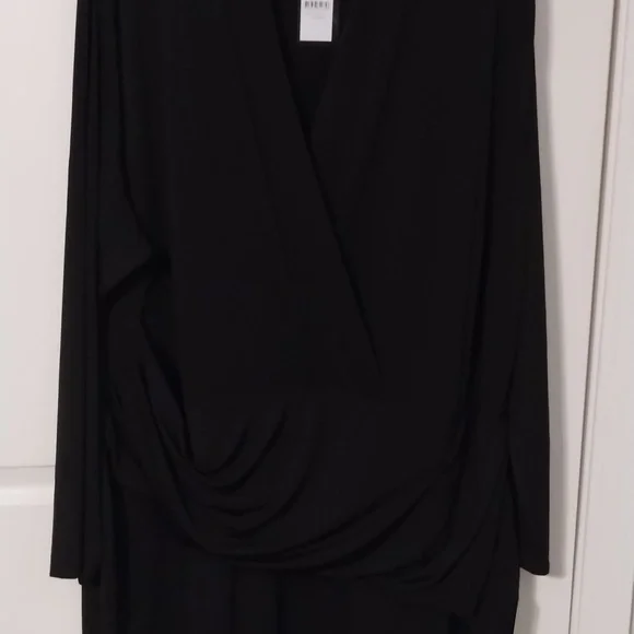 Dress - Picture 7 of 8